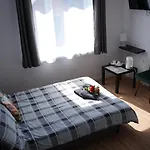 House 3*