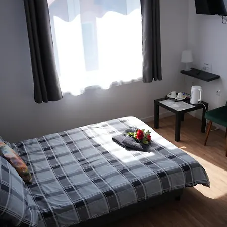House 3*
